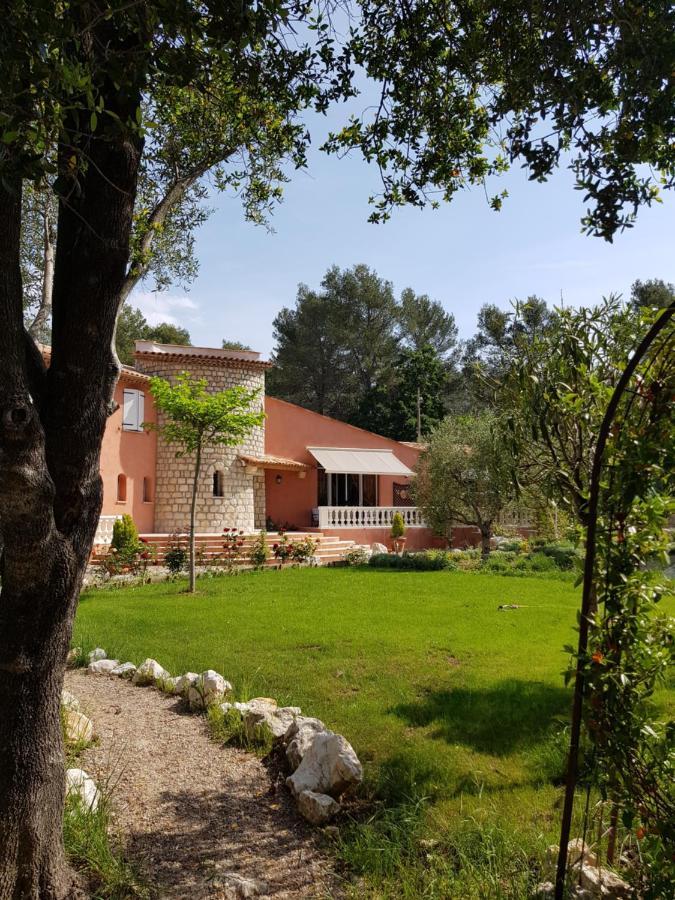 Bed and Breakfast Mas D'Azur Roquefort-les-Pins Esterno foto
