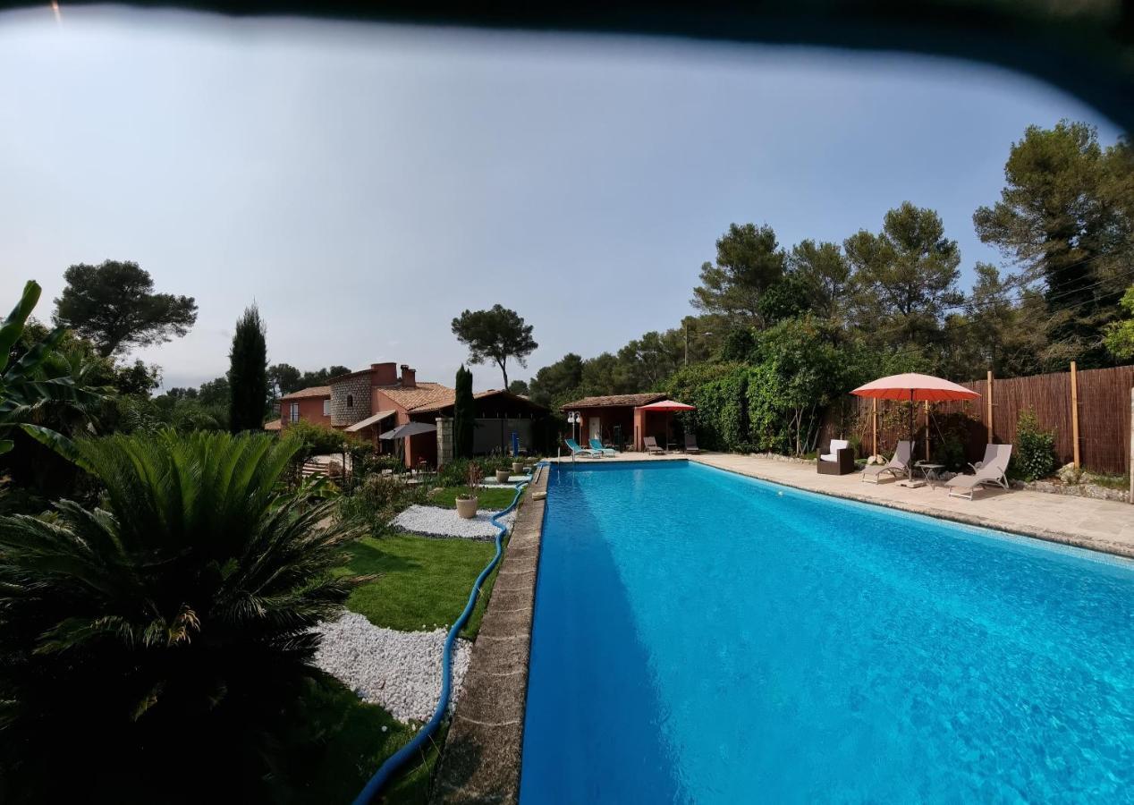 Bed and Breakfast Mas D'Azur Roquefort-les-Pins Esterno foto