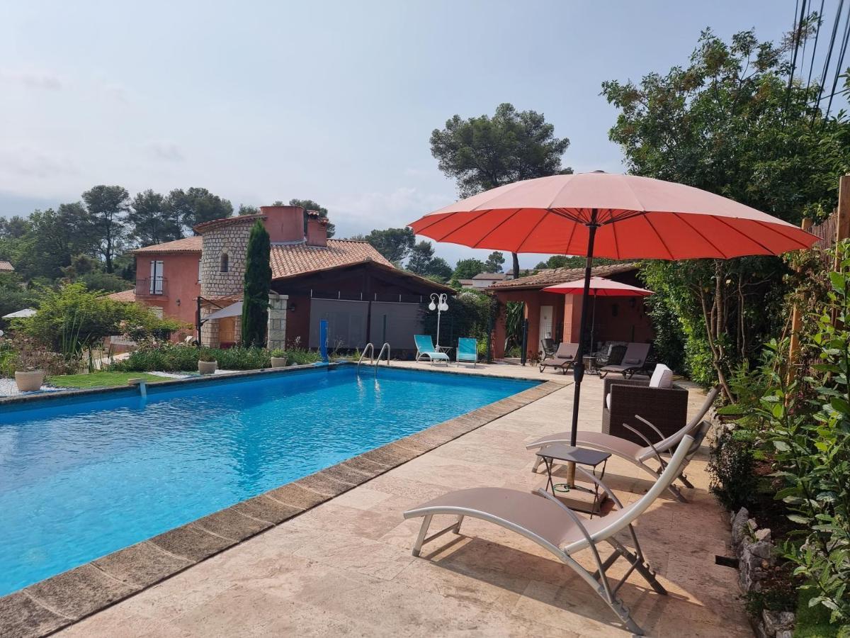 Bed and Breakfast Mas D'Azur Roquefort-les-Pins Esterno foto