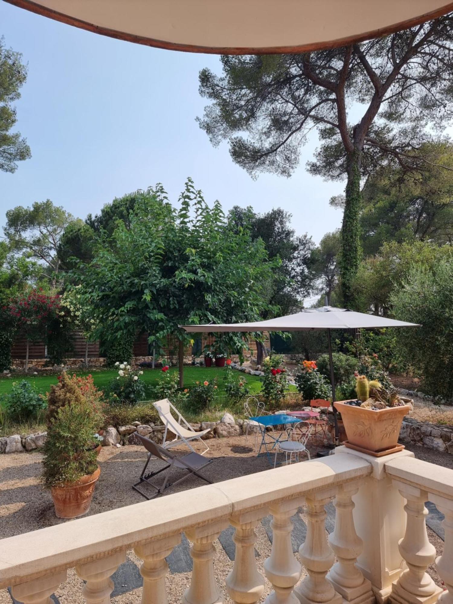 Bed and Breakfast Mas D'Azur Roquefort-les-Pins Esterno foto